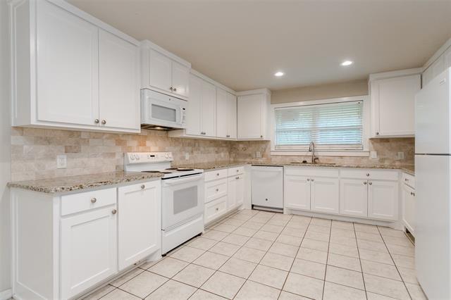 Building Photo - 4808 Terrace Trail