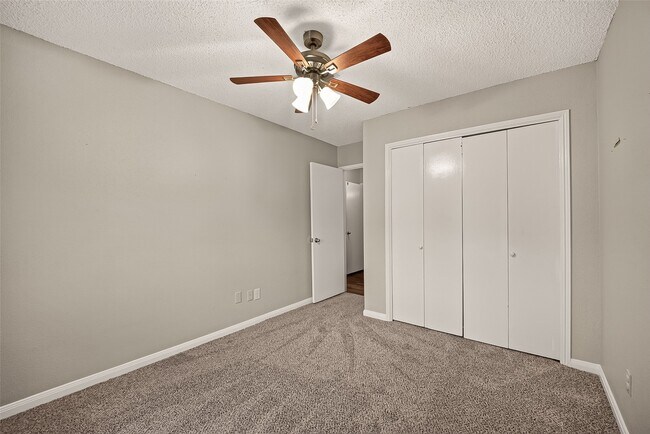 Building Photo - 16451 Cavendish Dr