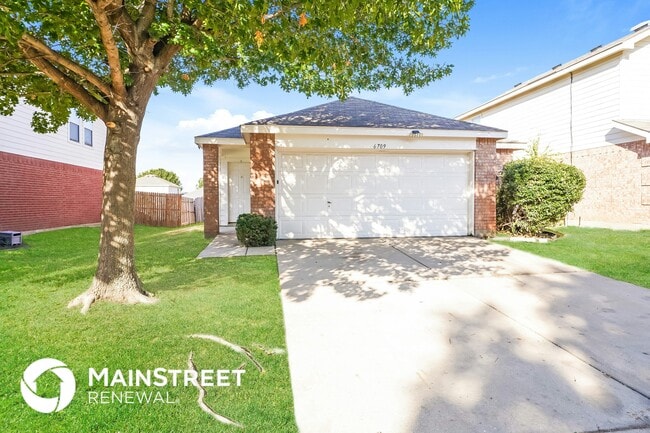 Building Photo - 6709 Waterhill Ln