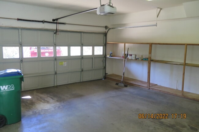 Building Photo - 17653 Chaparral Dr