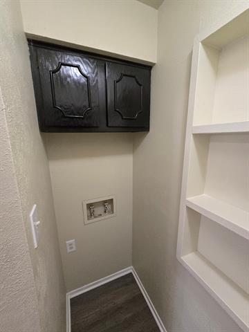 Building Photo - 7810 Mirage Valley Dr
