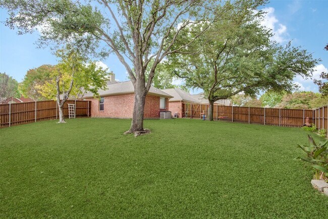 Building Photo - 1331 Capstan Dr