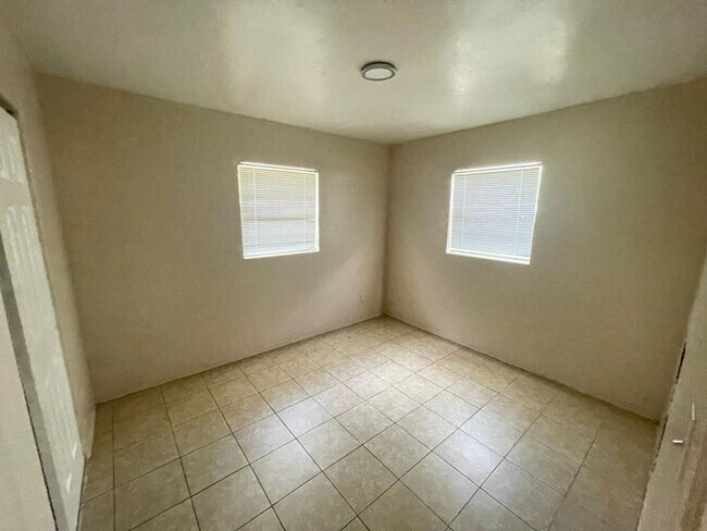 Building Photo - Charming Haven: Uncover Your Dream Home at 2026 JPV Street!