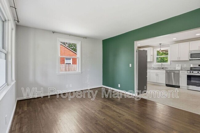 Building Photo - 3704 Grubbs Rd