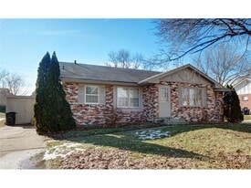 Building Photo - 4704 Valdez Dr