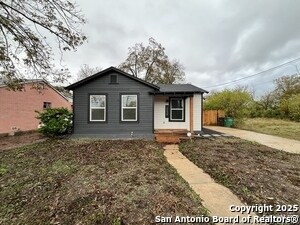 Building Photo - 2239 Burnet St