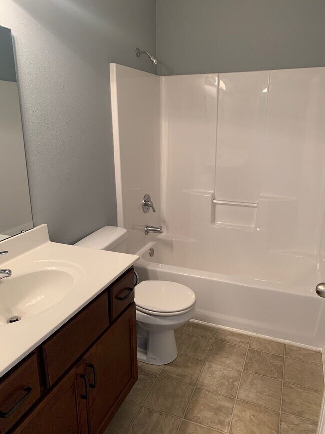 Building Photo - PRE-LEASING!!! 4 Bedroom in Willard