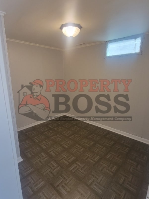 Building Photo - 2417 Tyler St