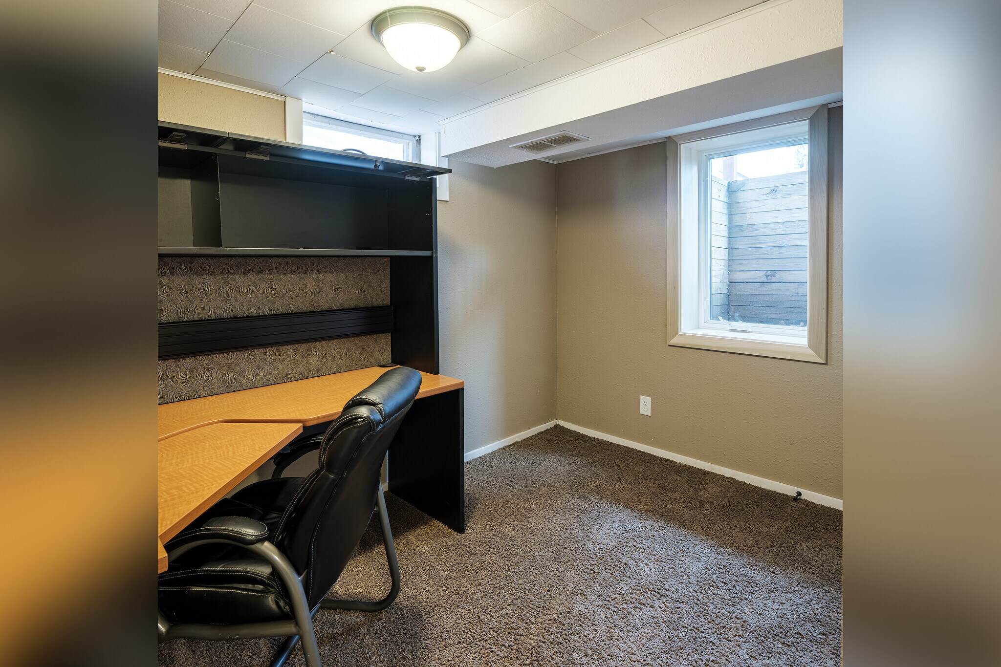 Storage - 418 18th Ave SW