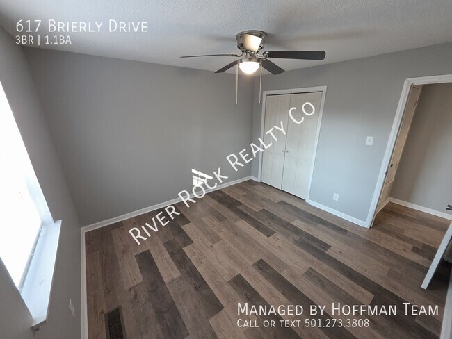 Building Photo - 617 Brierly Dr