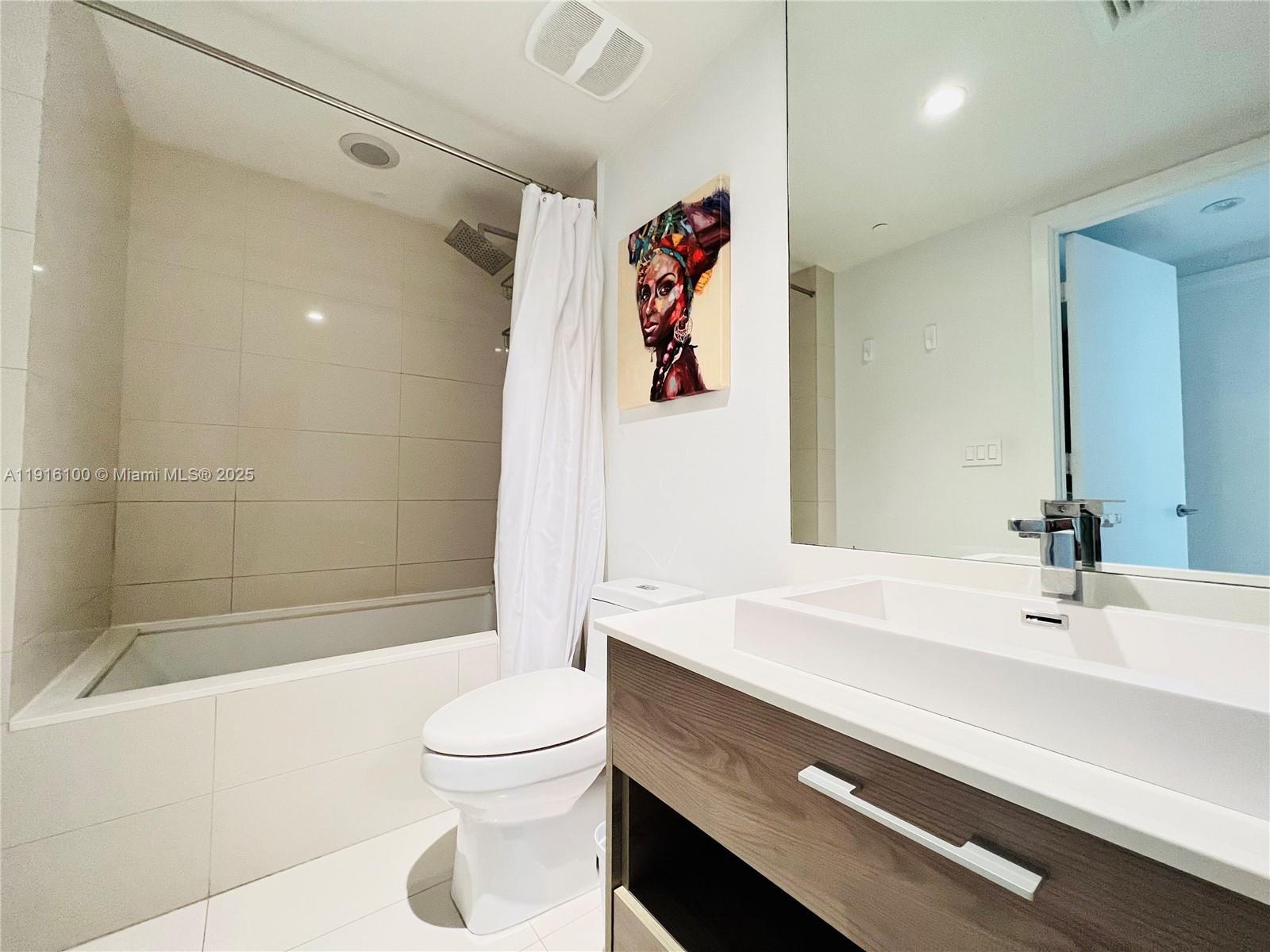 Building Photo - 1300 S Miami Ave