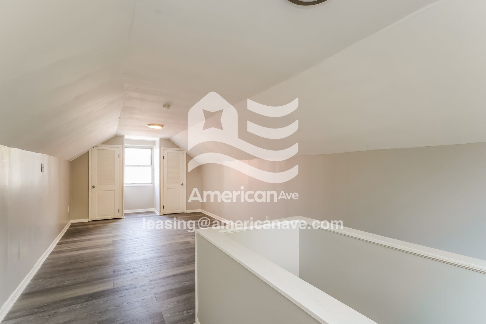 Building Photo - 8250 Royal Heights Dr