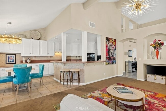 Building Photo - 1521 Fairway Oaks Ave