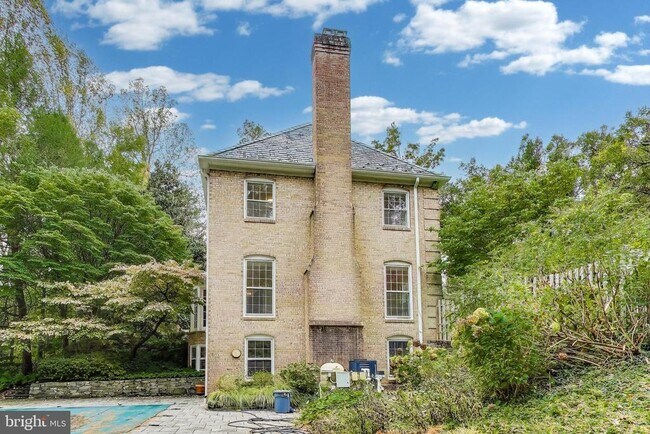 Building Photo - 7308 Burdette Ct