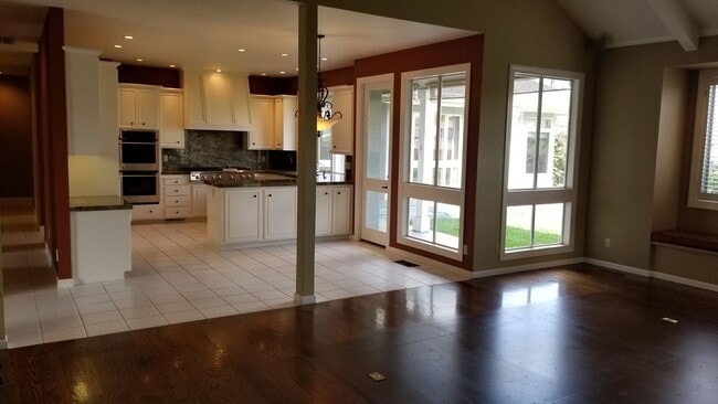 Building Photo - Gorgeous, Corner Lot with all the extras.