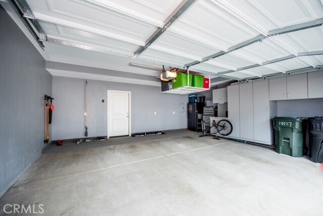 Building Photo - 18027 Burke Ln