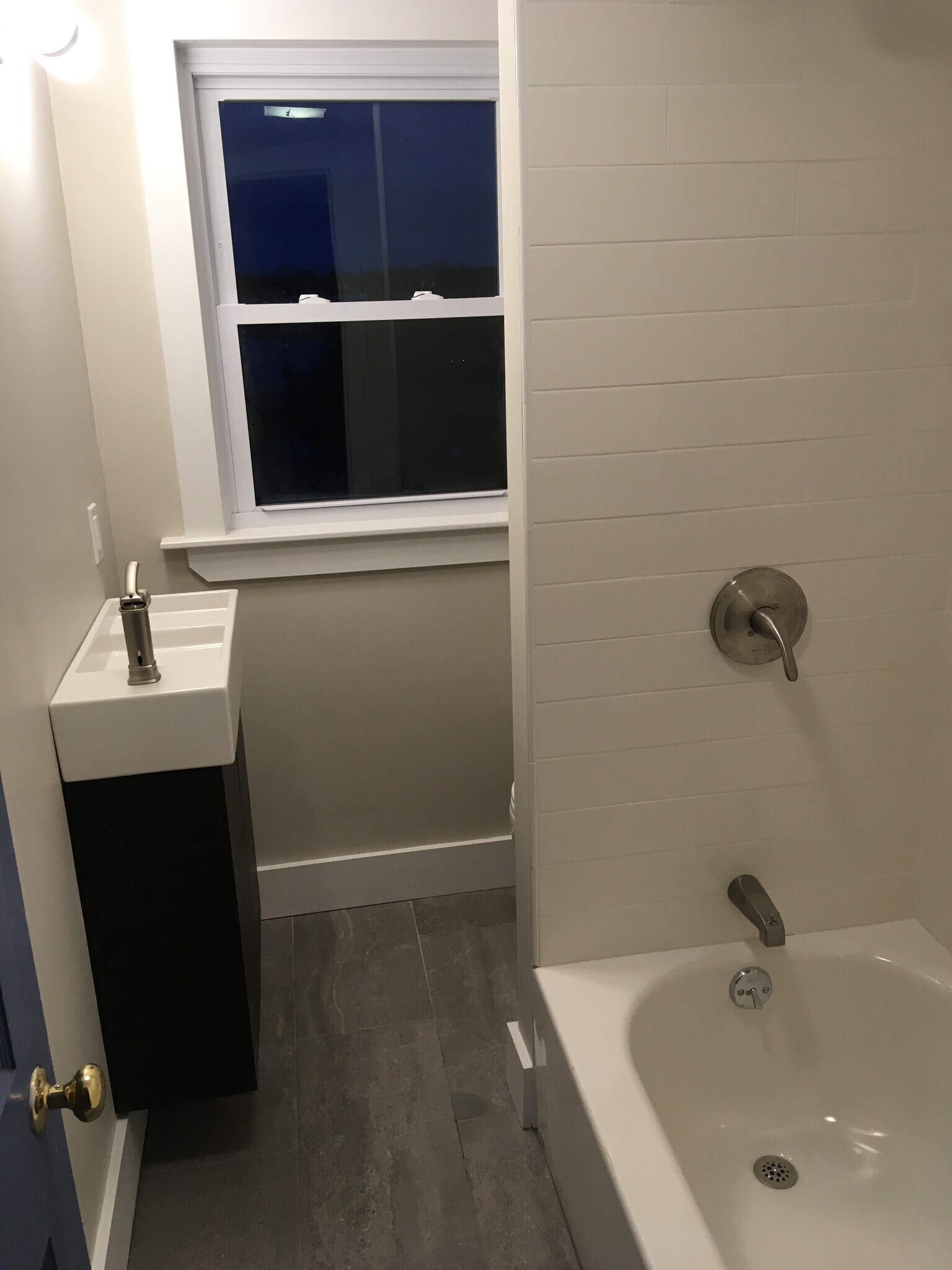 Bathroom #2 - 8 Skerry St