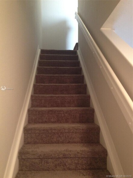 Building Photo - 9115 Chambers St