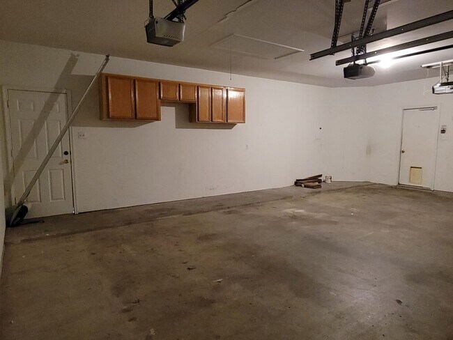 Building Photo - HUGE 4-5 BEDROOM IN HARKER HEIGHTS - OVER 2700 SQ FT