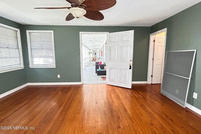 Building Photo - 55 Riberia St