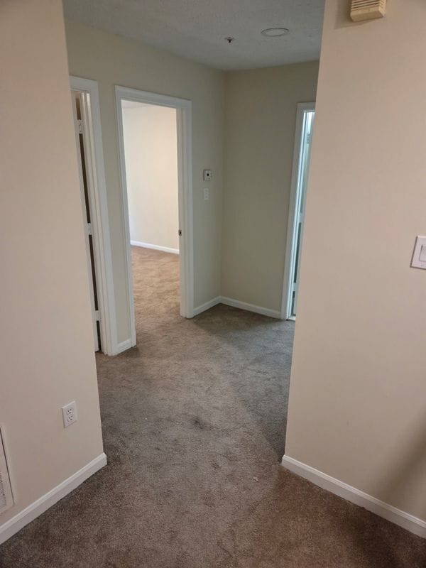 Building Photo - 4604 Deepwood Ct