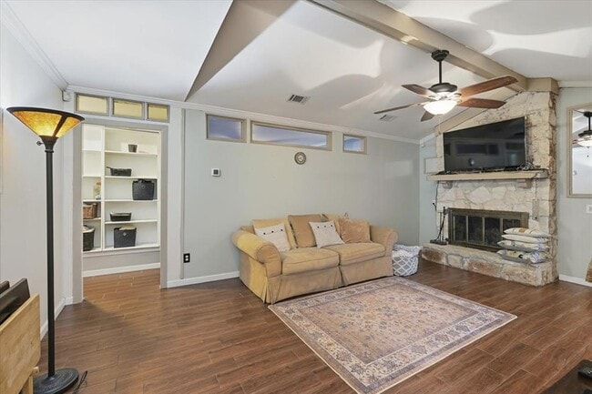Building Photo - 9901 Chukar Bend