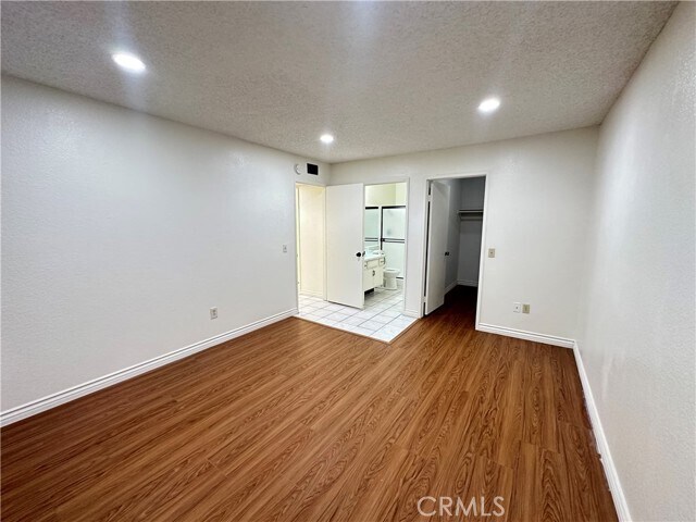 Building Photo - 22800 Hilton Head Dr