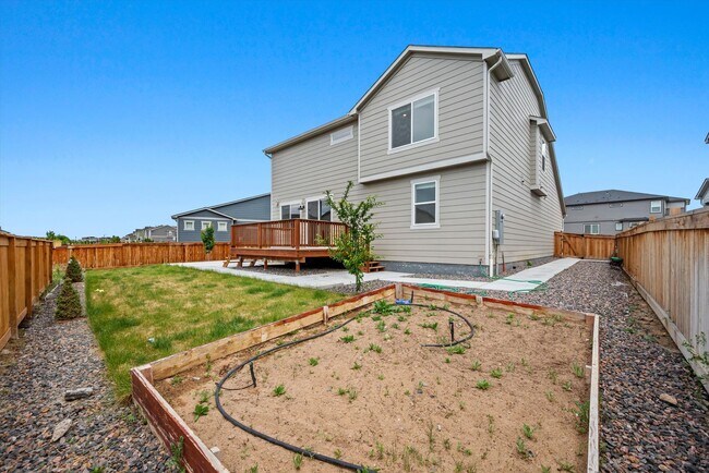 Building Photo - Beautiful Birght & Open 4 Bedroom Home | Bonus Room + Private Deck