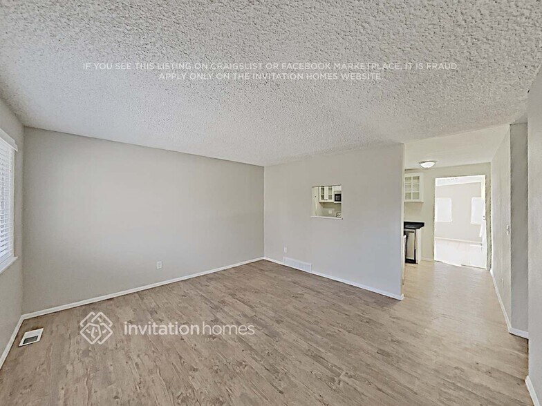 Building Photo - 1839 S Mobile St