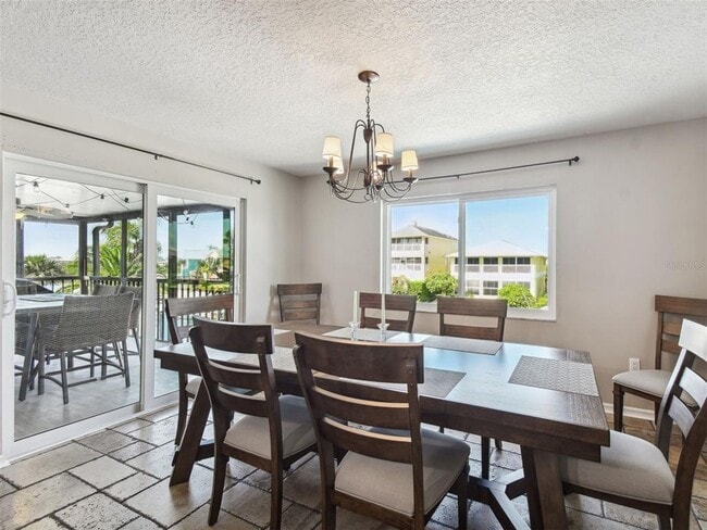 Building Photo - 6241 Bayside Dr