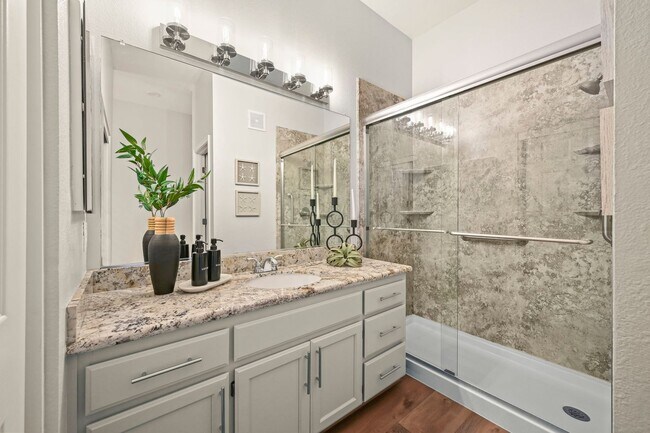Building Photo - Bright and Spacious, 2BD/2.5BA, Two-Story Condo in Oak Creek in San Ramon- Available NOW!