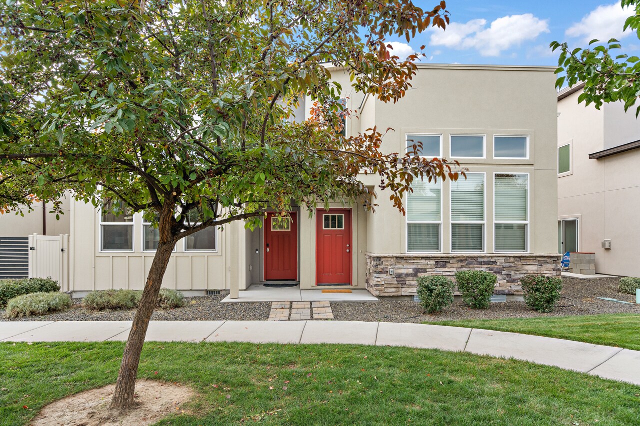 Building Photo - 2900 N Villere Ln