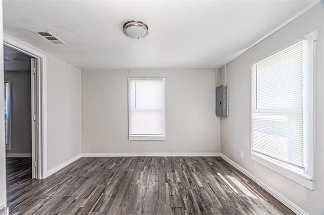 Building Photo - 3213 Obenchain St