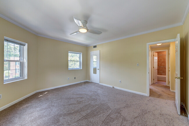 Bedroom 1 - 1829 Wilson Blvd