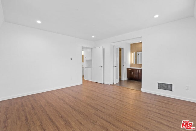Building Photo - 8120 Redlands St