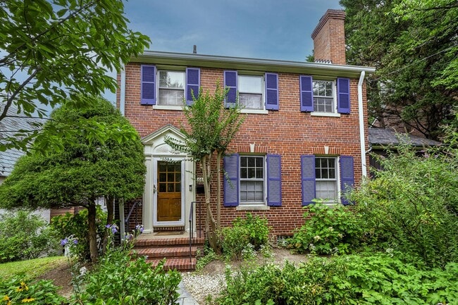 Building Photo - NW DC - Timeless Elegance Meets Modern Comfort in AU Park (with Pool!)