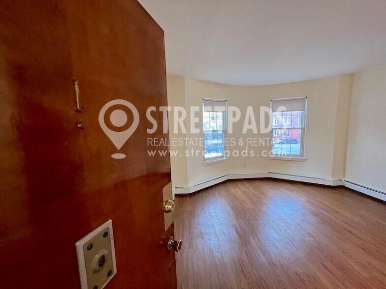 Building Photo - 78 S Huntington Ave