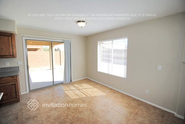 Building Photo - 15439 W Cottonwood Cir