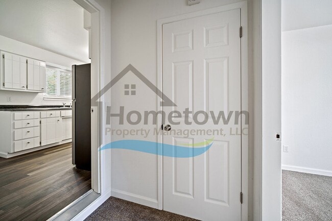 Building Photo - 2850 N Francis St