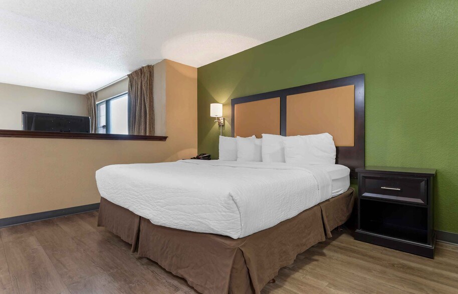 Building Photo - Furnished Studio-Austin - Northwest - Lakeline Mall