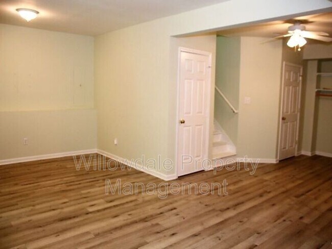 Building Photo - 1420 Opal Ct