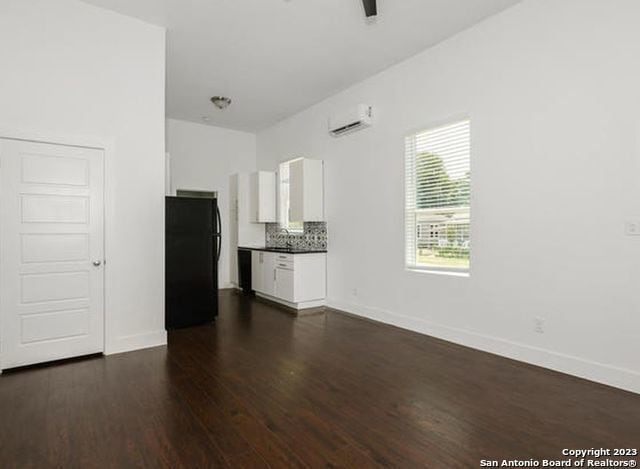 Building Photo - 432 S Olive, 1