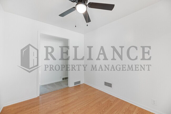 Building Photo - 1008 N Edgemoor St