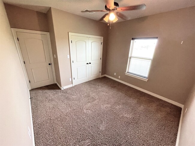 Building Photo - 3699 Canyon Ln