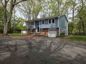 Building Photo - 37 South Ln