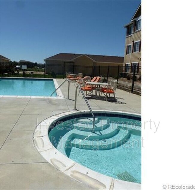 Building Photo - 15700 E Jamison Dr