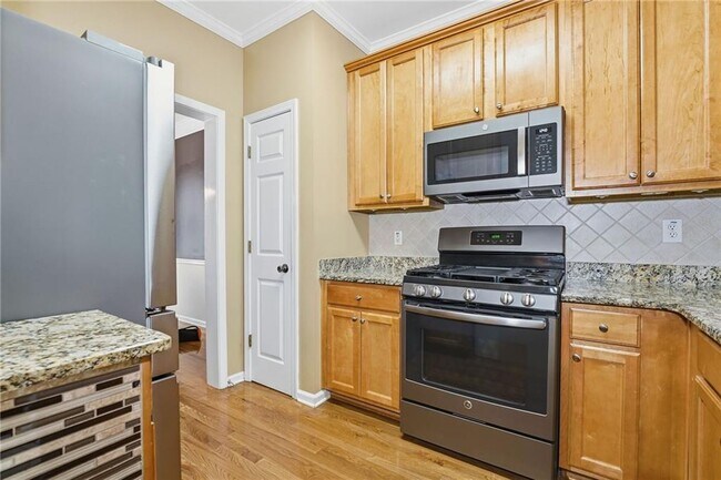 Building Photo - 1440 Ferocity Ridge Way NW