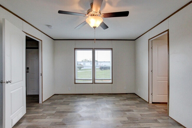 Building Photo - 295 Seays Rd