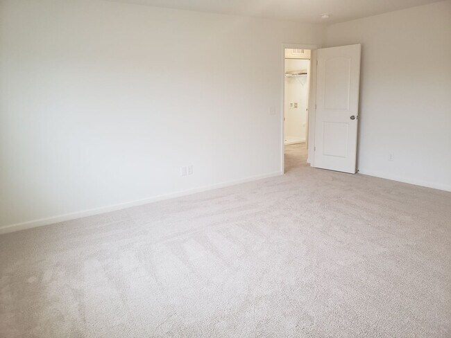 Building Photo - 3465 Vickrey Meadow Dr