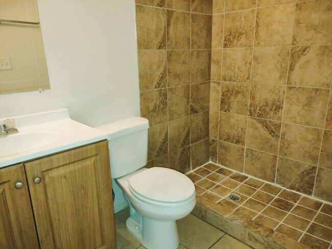 Building Photo - 9488 Landry McKee Ln